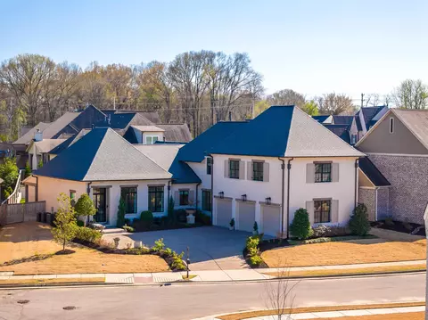 Exterior - 353 Bubby Dr, Collierville, TN 38017 photo 4 of 9