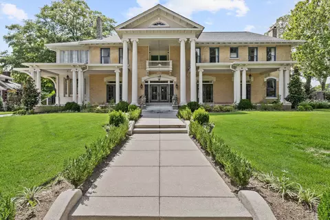 227 Stonewall St, Memphis, TN 38112