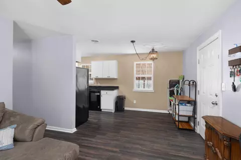 Entry Way - 686 Pryor Rd, Drummonds, TN 38023 photo 2 of 3