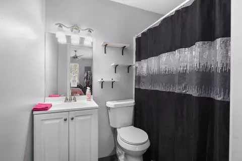 Bath - 686 Pryor Rd, Drummonds, TN 38023 photo 1 of 2