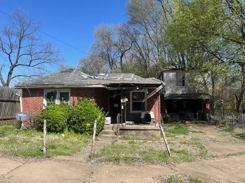 126 Lucy Ave, Memphis, TN 38106