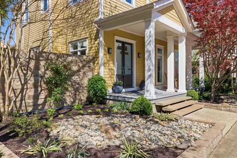 837 Harbor Isle Cir E, Memphis, TN 38103