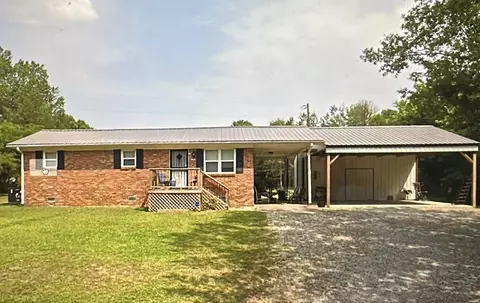 1245 Burnett Mills Rd, Bolivar, TN 38008