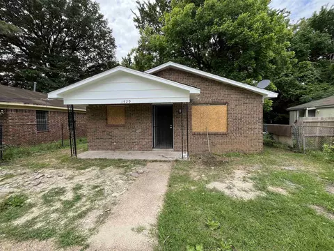 1529 Pope St, Memphis, TN 38108