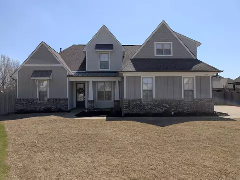 12621 Arden Woods Cv, Arlington, TN 38002