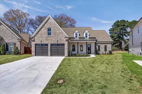 265 Nebhut Ln, Rossville, TN 38066