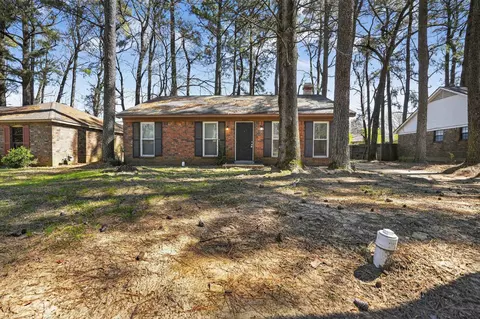 4534 Sandy Park Dr, Memphis, TN 38141
