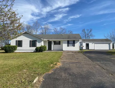 345 Pauline Dr, Adamsville, TN 38310
