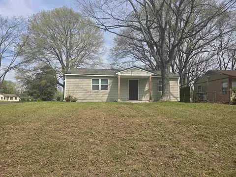 4362 Suncrest Dr, Memphis, TN 38112