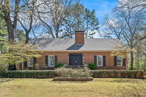 4303 Hathaway Ln, Memphis, TN 38117