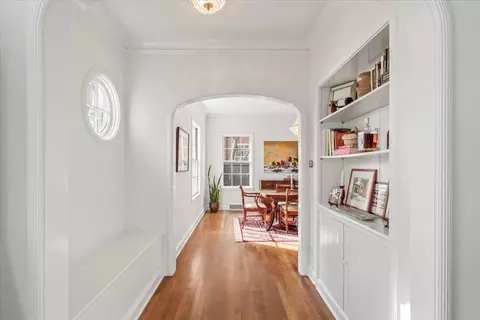 Entry Way - 117 E Goodwyn St, Memphis, TN 38111 photo 2 of 3