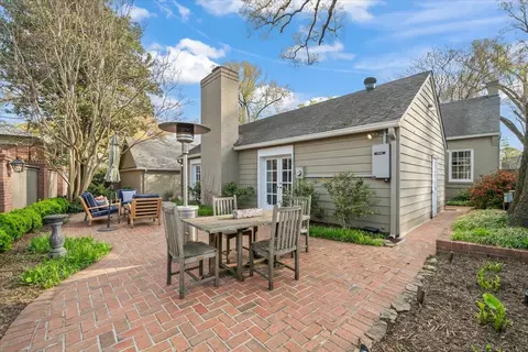 Exterior - 117 E Goodwyn St, Memphis, TN 38111 photo 5 of 8