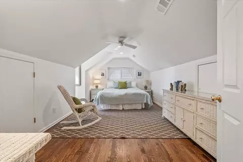 Bedroom - 117 E Goodwyn St, Memphis, TN 38111 photo 3 of 4