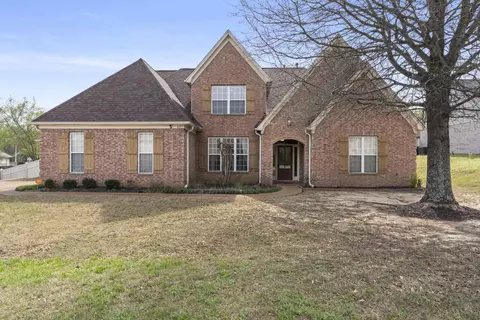 8717 Brunswick Farms Dr, Arlington, TN 38002