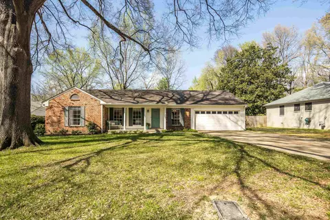 7248 Mimosa Dr, Germantown, TN 38138