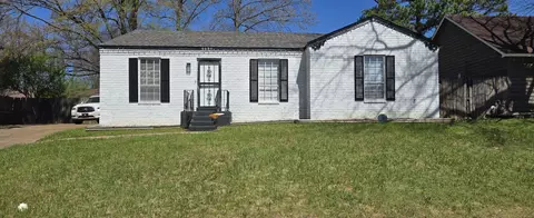 6090 Selkirk Dr, Memphis, TN 38115