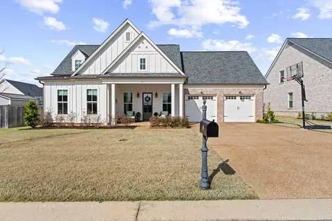 35 Sam Dunn Ln, Piperton, TN 38017