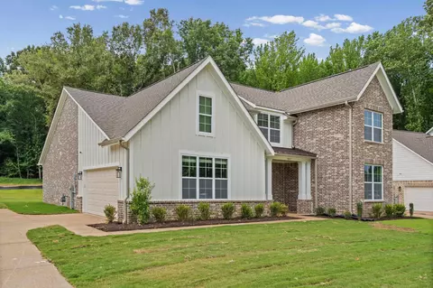 7037 Walker Farms Dr, Lakeland, TN 38002