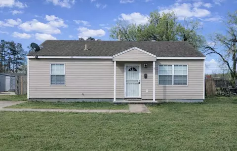 4909 Saratoga Rd, Millington, TN 38053