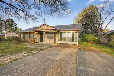 3773 Schoolfield Rd, Memphis, TN 38127