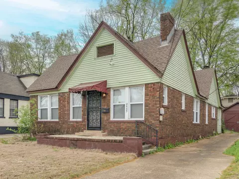 2405 Forest Ave, Memphis, TN 38112