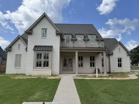 9176 Old Green Ln, Germantown, TN 38138