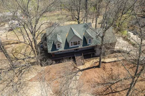 744 Sanga Creek Rd, Cordova, TN 38018