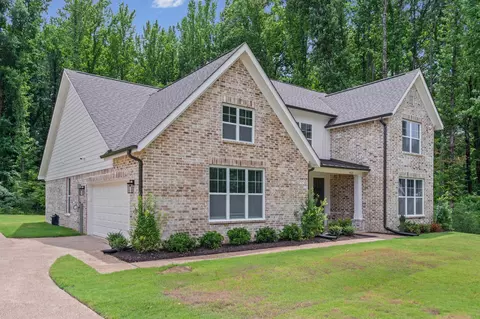 7025 Walker Farms Dr, Lakeland, TN 38002