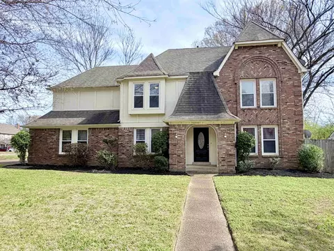 9329 Curling Pond Ln, Lakeland, TN 38002