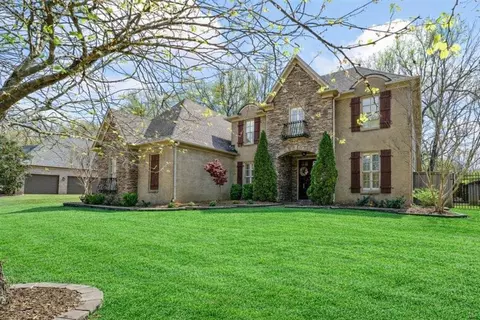 11979 Henning Oaks Ln, Arlington, TN 38002