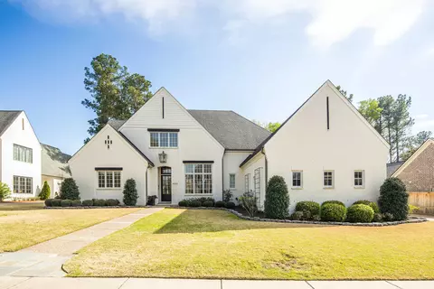 9053 Winston Woods Cir S, Germantown, TN 38139