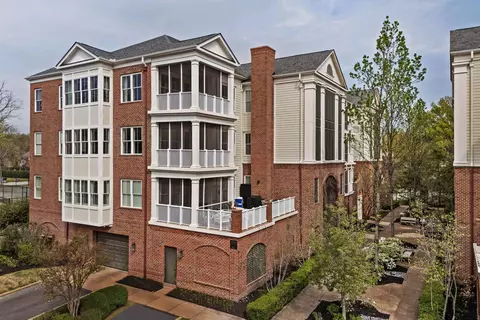 5194 Lexington Club Cv #401-402, Memphis, TN 38117