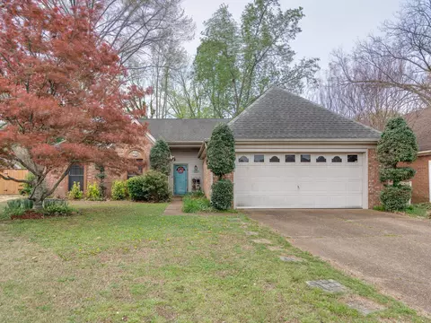 765 Pecan Gardens Cir W, Memphis, TN 38122