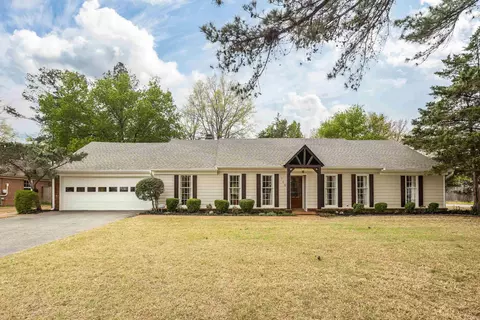 7609 Hollow Fork Rd, Germantown, TN 38138
