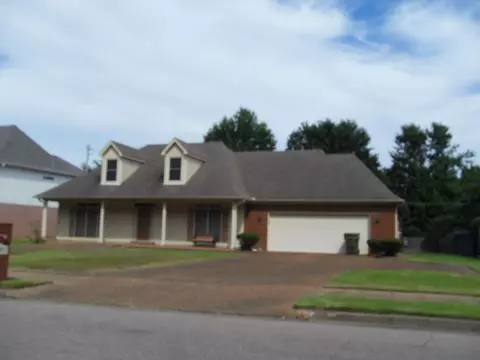 8785 Dexter Rd, Cordova, TN 38016