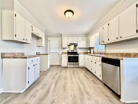 Kitchen - 5442 Bride Rd, Covington, TN 38019 photo 2 of 5