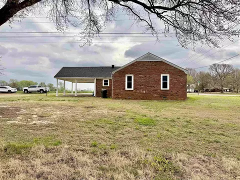 Exterior - 5442 Bride Rd, Covington, TN 38019 photo 5 of 6