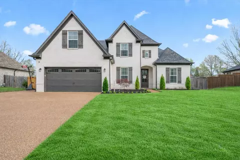 80 Laurel Glen Dr, Oakland, TN 38060