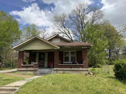 1482 Cameron St, Memphis, TN 38106