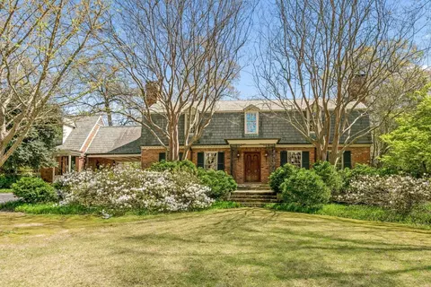 40 S Rose Rd, Memphis, TN 38117