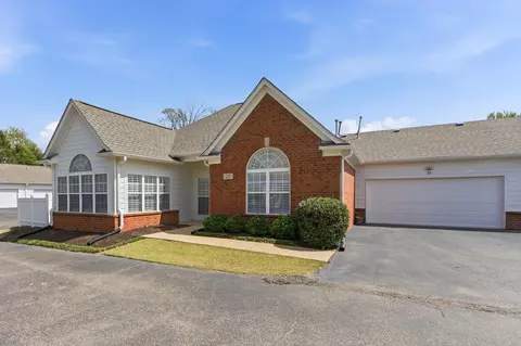 20 Peyton Ridge Cv, Collierville, TN 38017