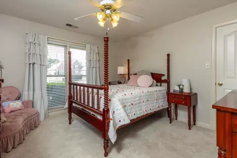 Bedroom - 1136 Sunriver Cv, Collierville, TN 38017 photo 3 of 4