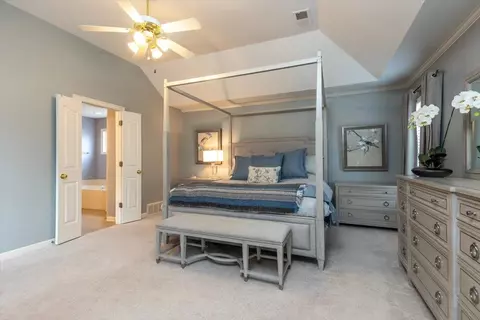 Bedroom - 1136 Sunriver Cv, Collierville, TN 38017 photo 1 of 4