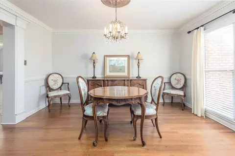 Dining - 1136 Sunriver Cv, Collierville, TN 38017 photo 2 of 3