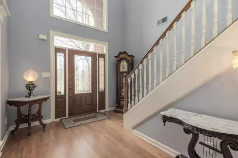 Entry Way - 1136 Sunriver Cv, Collierville, TN 38017 photo 1 of 2