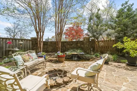 166 Ivy Brook Ln, Collierville, TN 38017