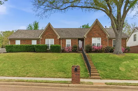8586 S Rhonda Cir, Cordova, TN 38018