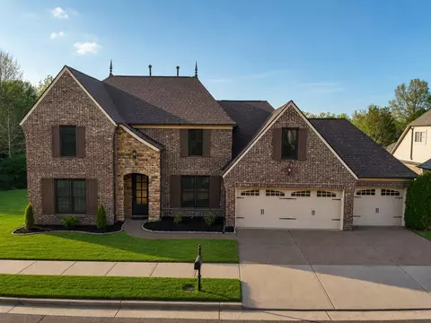 10166 Carly Dr, Lakeland, TN 38002