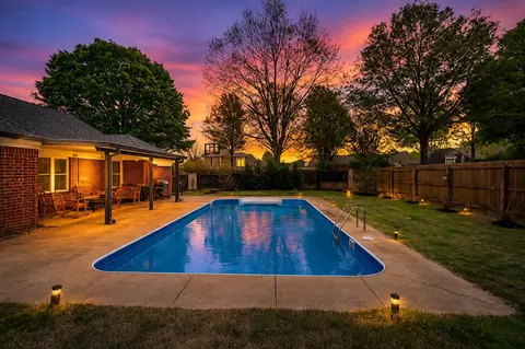 9333 Breakstone Cv, Collierville, TN 38017
