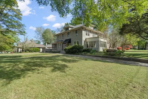 660 S Mclean Blvd, Memphis, TN 38104